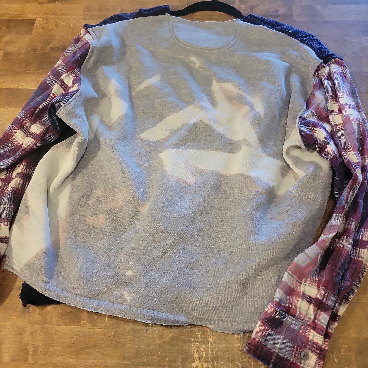 Medium Flannel Flip