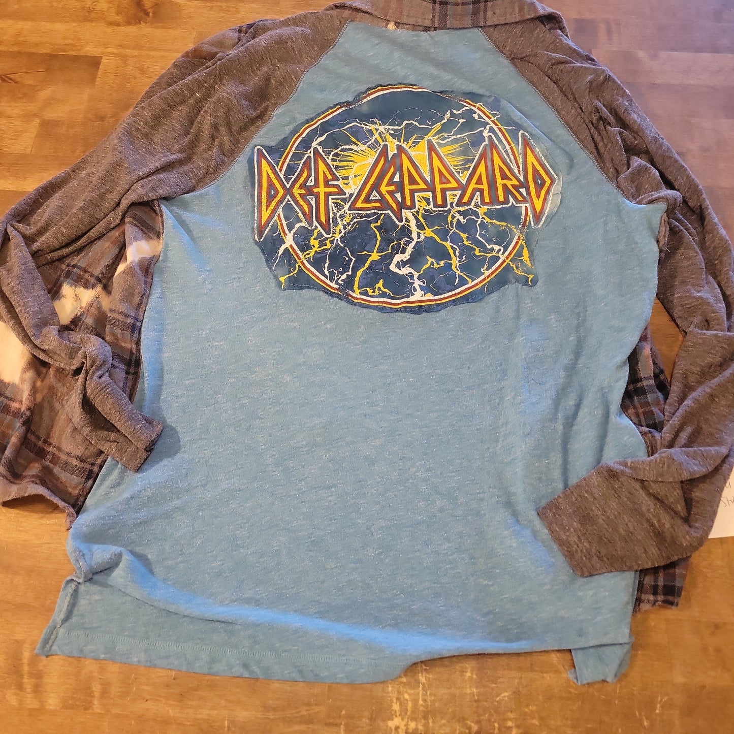 Medium Country Cruise Cardigan-Def Leppard